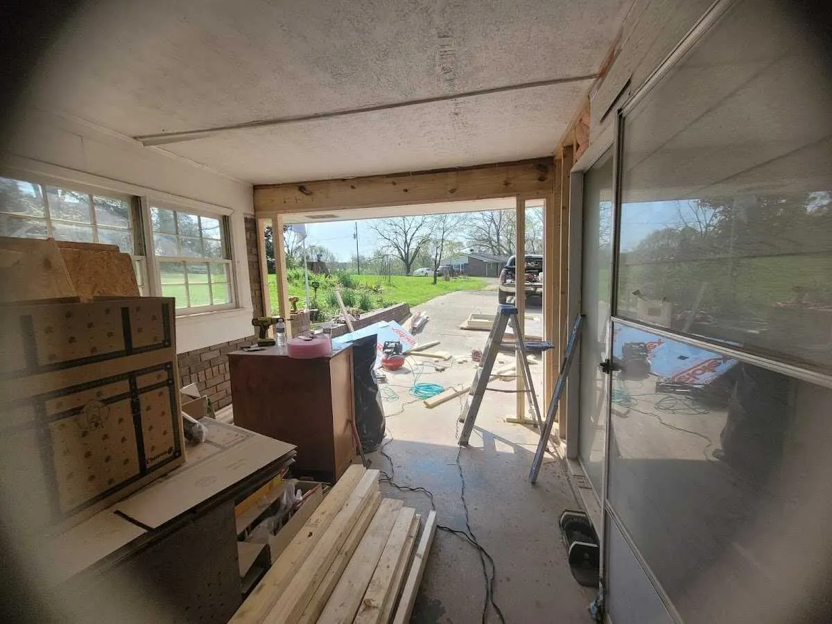 Air movers and dehumidifier for Water Mitigation Services in Ardmore